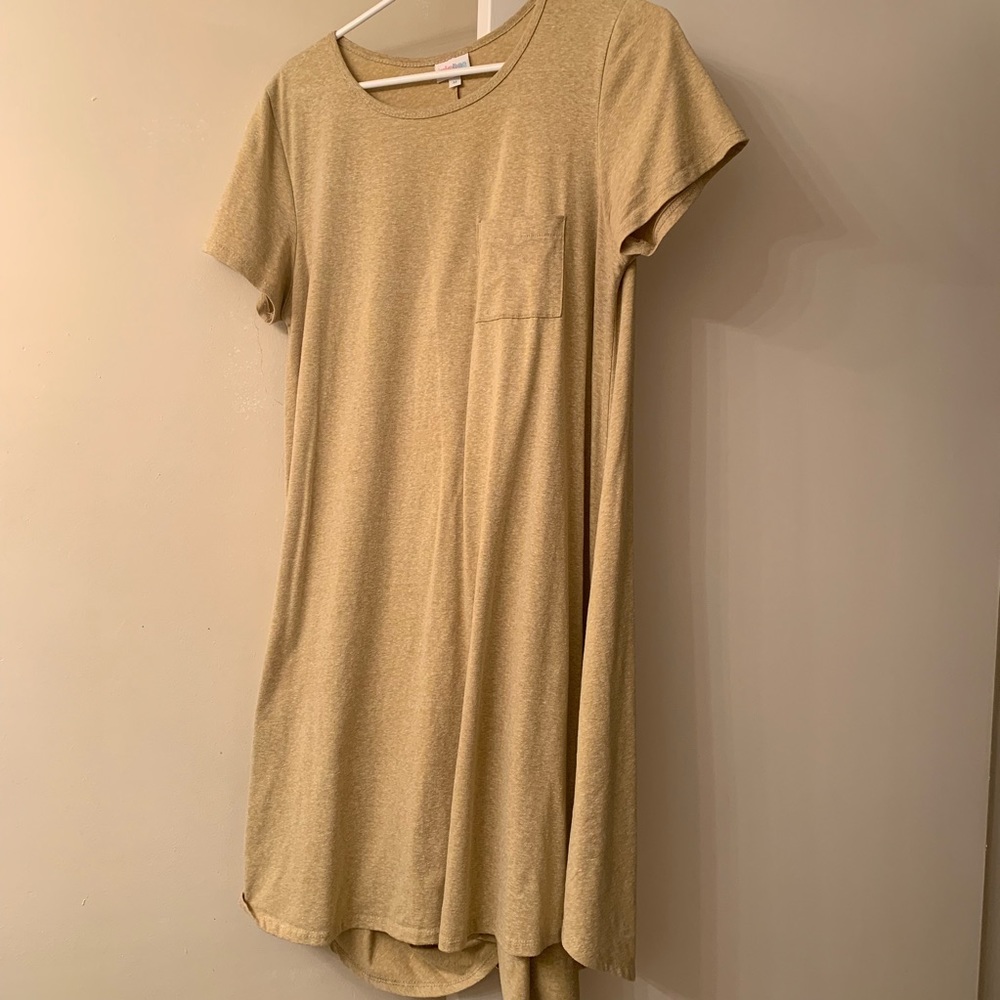 Medium Lularoe pale yellow/mustard Carly